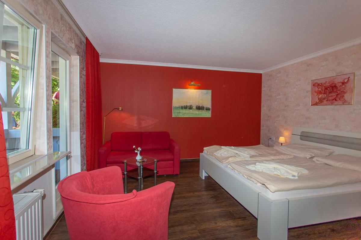 Hotel Im Schwedischen Hof Binz Esterno foto